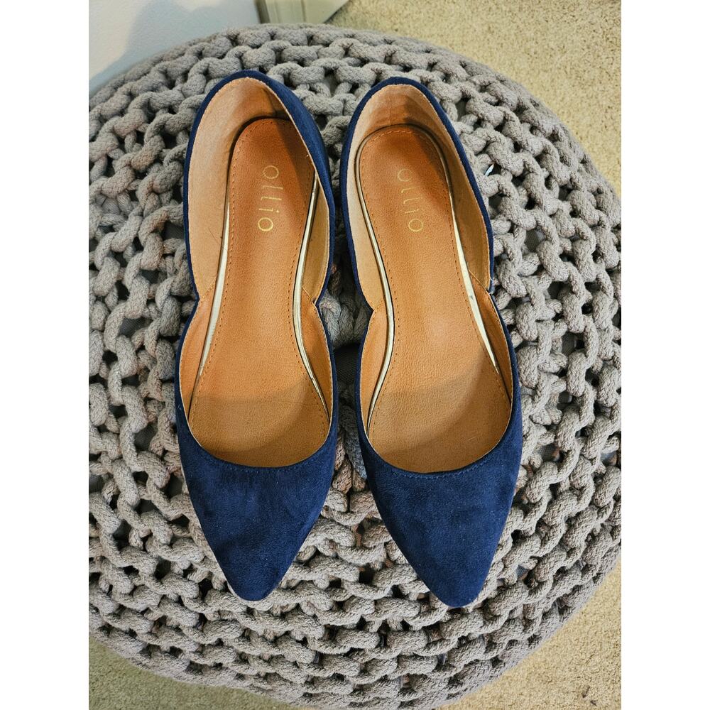 Ollio Women's Faux Suede Slip-On Ballet Flats – Size 8.5